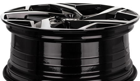 Felgi Aluminiowe 18'' 5x114,3 Carbonado WHISTLE BFP