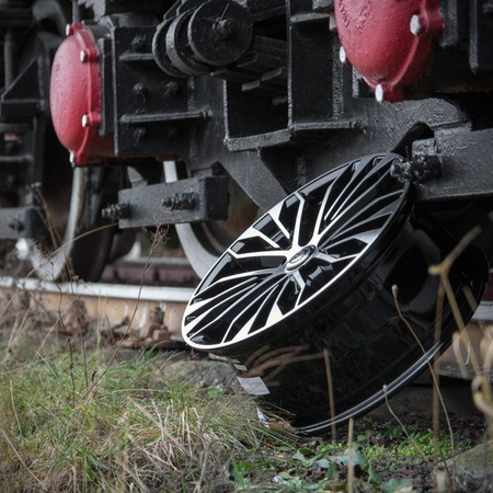 Felgi Aluminiowe 18'' 5x112 Carbonado Reptile BFP