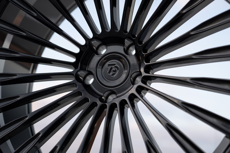 Kute Felgi Aluminiowe 22" 5x112 79wheels seventy9 MF.1 BG