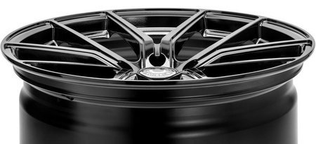 Felgi Aluminiowe 19'' 5x114,3 Wrath WF-7 BLK